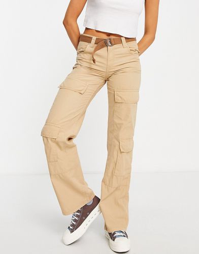 Pantalon cargo taille basse à poche double et ceinture - Sable - Bershka - Modalova