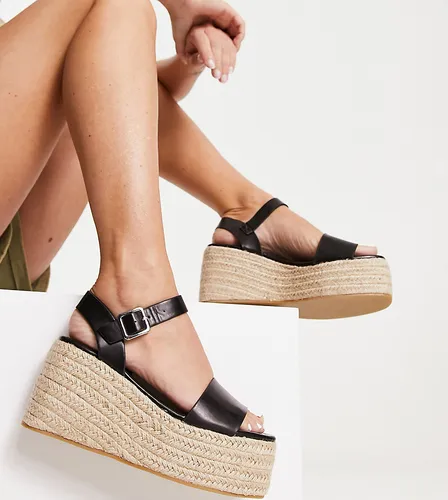 Sandales à semelle plateforme style espadrilles - Noir - Glamorous Wide Fit - Modalova