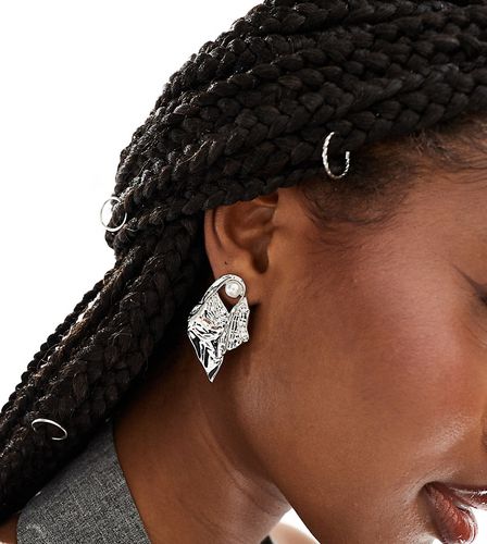 Boucles d'oreilles forme feuille avec perle - Designb London - Modalova