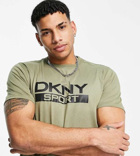 DKNY Sport - T-shirt avec logo imprimé sur la poitrine - Dkny Active - Modalova