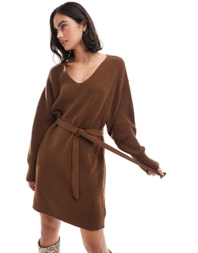 Robe courte en tricot avec liens à nouer à la taille - Marron tabac - Edited - Modalova