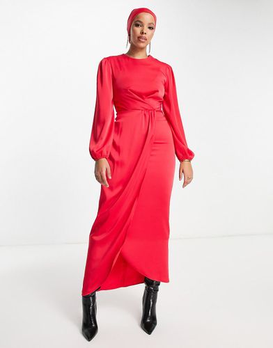 Robe portefeuille longue en satin - Flounce London - Modalova