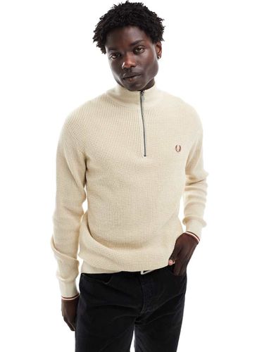 Pull en maille gaufrée à col zippé - Beige clair - Fred Perry - Modalova