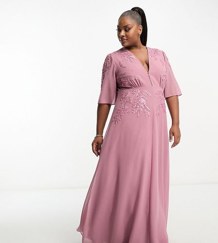 Robe longue à décolleté plongeant et ornements - Mauve - Hope & Ivy Plus - Modalova