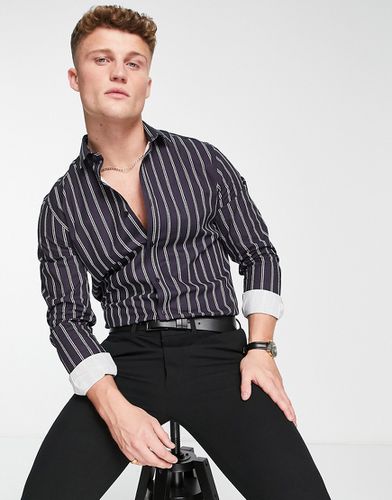 Chemise ajustée à rayures - et blanc - Harry Brown - Modalova