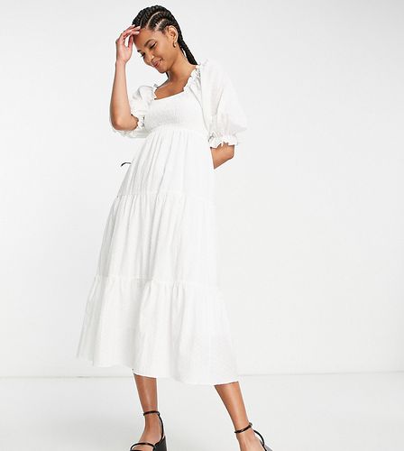 In The Style x Stacey Solomon Tall - Robe mi-longue à corsage froncé et naud dans le dos - In The Style Tall - Modalova