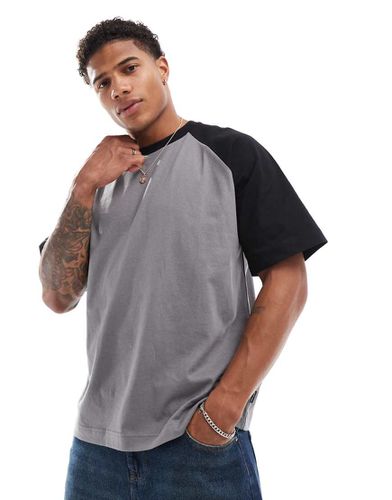 T-shirt ultra oversize à manches raglan - Gris foncé et - Jack & Jones - Modalova