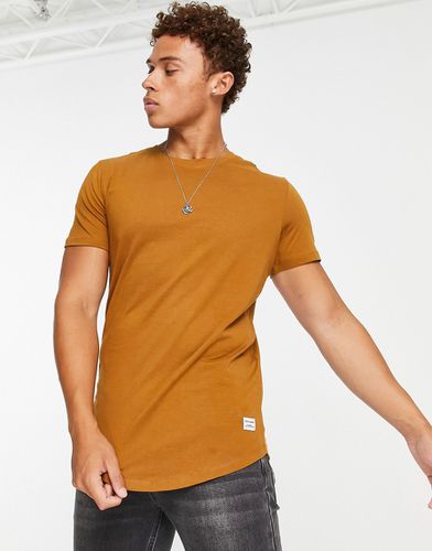 Essentials - T-shirt long en coton à ourlet arrondi - Fauve - Jack & Jones - Modalova