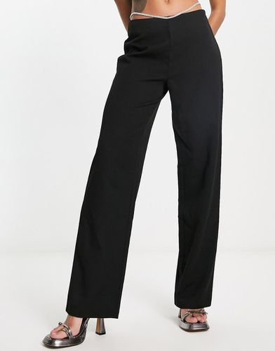 Pantalon taille haute avec chaîne de ventre à strass - Only - Modalova