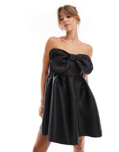 Robe bustier courte avec naud sur le devant - Only - Modalova