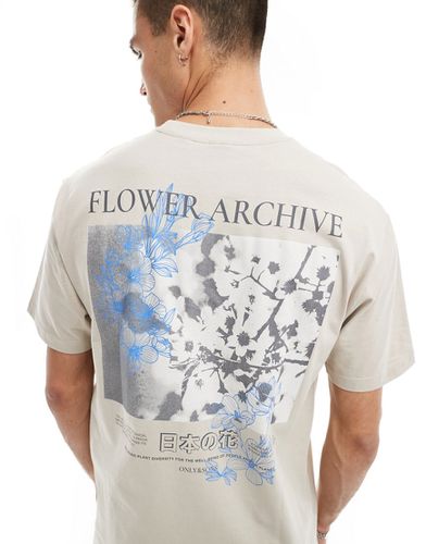T-shirt décontracté avec imprimé botanique au dos - Beige - Only & Sons - Modalova