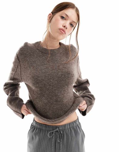 Sweat duveteux en laine et alpaga - Taupe foncé - Other Stories - Modalova