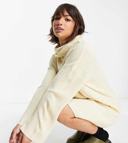 Robe pull courte à col roulé - M Lounge - Modalova