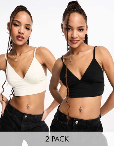 Lot de 2 crop tops à col V - Crème et noir - Miss Selfridge - Modalova