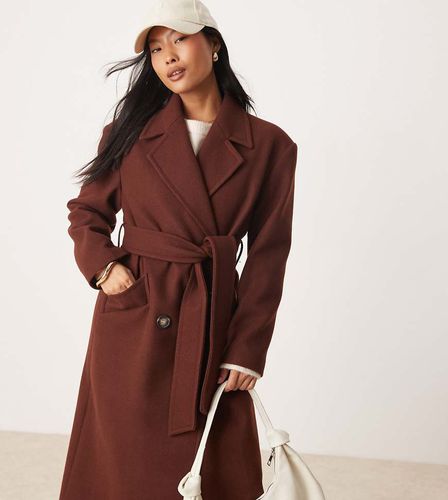 Manteau croisé habillé avec ceinture - Chocolat - Miss Selfridge Petite - Modalova