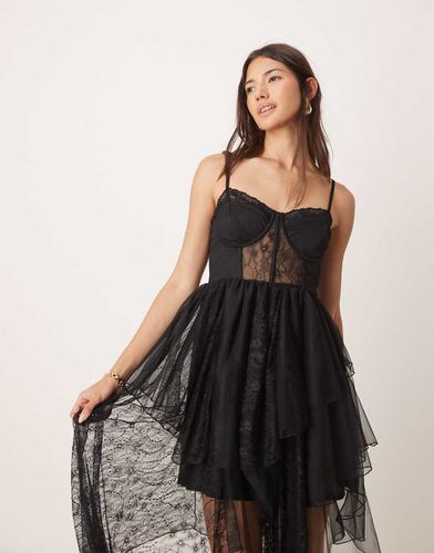 Robe en dentelle avec détail naud - Miss Selfridge - Modalova