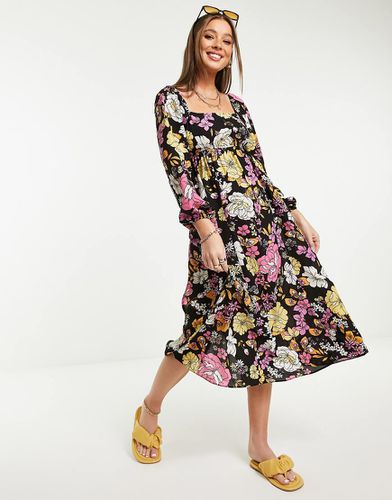 Robe mi-longue boutonnée sur le devant à grandes fleurs style années 70 - Miss Selfridge - Modalova