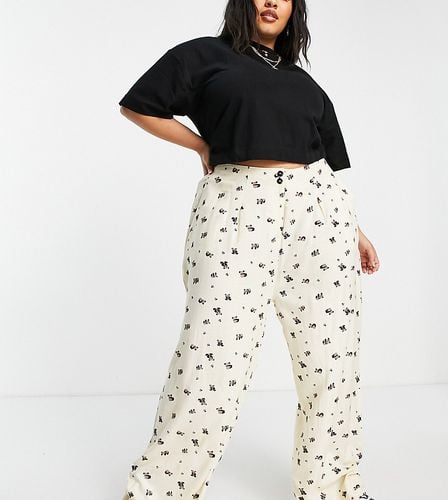 Pantalon large taille haute plissé sur le devant à imprimé panda - Native Youth Plus - Modalova