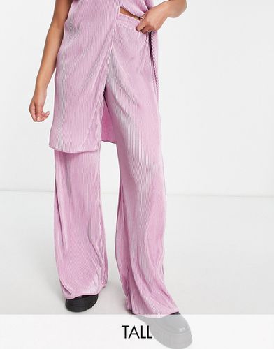 Pantalon d'ensemble en tissu plissé - Lilas - NaaNaa Tall - Modalova