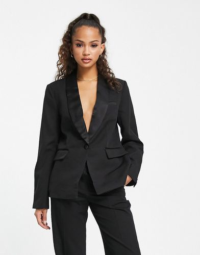 Blazer en satin avec col à revers - New Look - Modalova