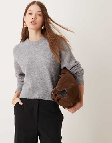 Pull en tissu duveteux bouclé - New Look - Modalova