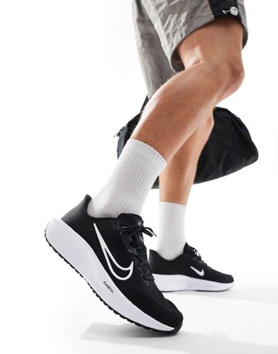 Quest 6 - Baskets - et blanc - Nike Running - Modalova