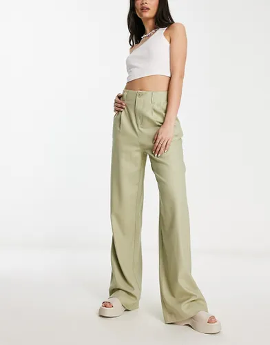 Pantalon large aspect lin - Kaki - Stradivarius - Modalova