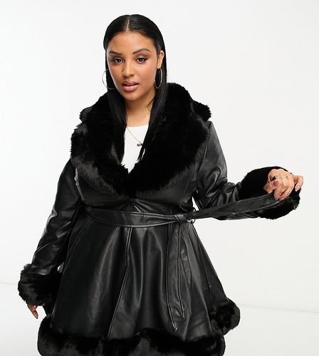 Manteau en PU avec col châle et ourlet en fausse fourrure - Noir - Parisian Plus - Modalova
