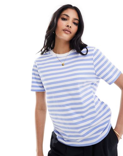 T-shirt rayé coupe carrée - Bleu vif/blanc - Pieces - Modalova