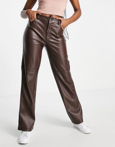 Pantalon droit imitation cuir - chocolat - Pimkie - Modalova