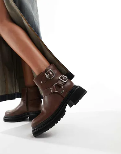 Zora - Bottines style motard - Marron - Public Desire - Modalova