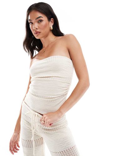 Top bandeau d'ensemble texturé à découpe - Écru - Pull & bear - Modalova