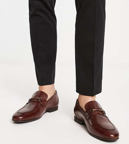 Mocassins larges en cuir à ornement métallique - Fauve - Red Tape - Modalova