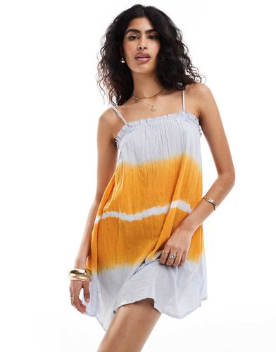 Robe babydoll courte de plage effet tie-dye - Wednesday's Girl - Modalova