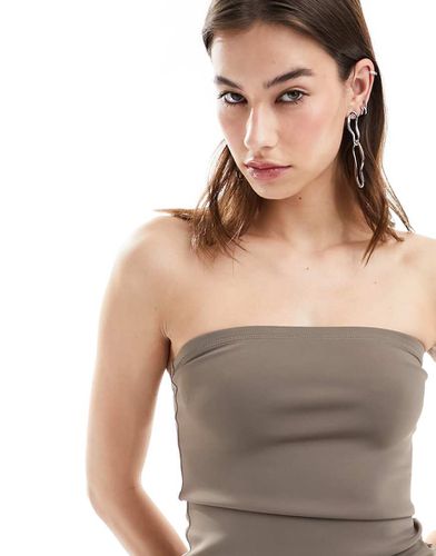 Act - Top bustier droit aspect néoprène - Weekday - Modalova