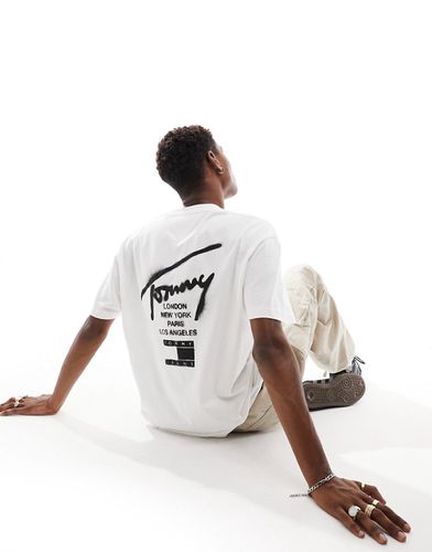 T-shirt classique avec logo signature façon spray - Tommy Jeans - Modalova