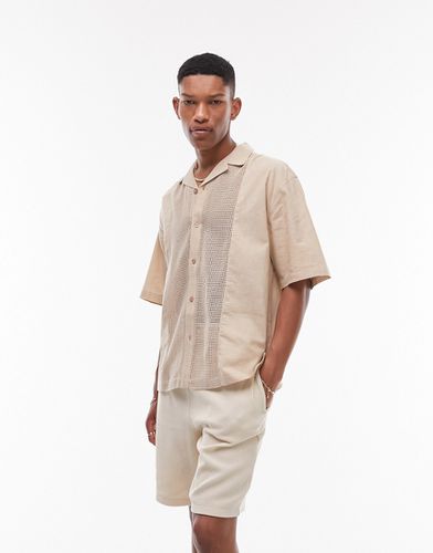 Chemise décontractée à manches courtes avec empiècements tissés et col à revers - Taupe - Topman - Modalova