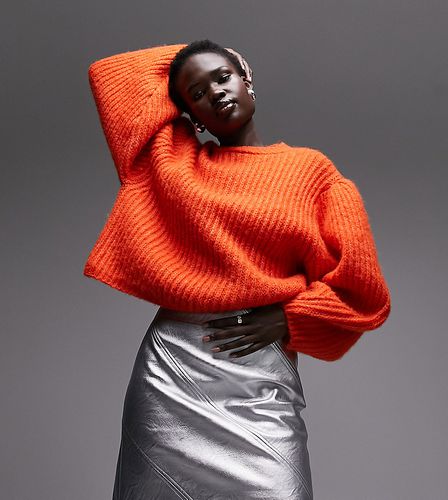 Mini-jupe en imitation cuir à coutures diagonales - Topshop Tall - Modalova
