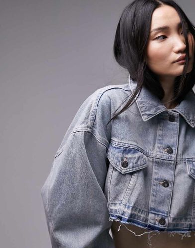 Veste en jean courte coupe bouffante - délavé - Topshop - Modalova