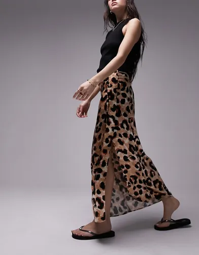Jupe mi-longue fendue à imprimé léopard - Topshop - Modalova