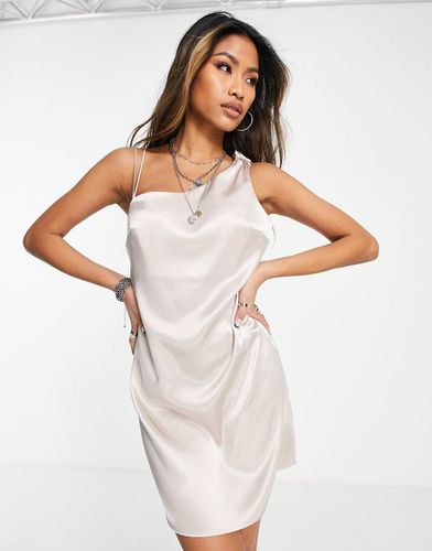 Robe nuisette courte avec col bénitier asymétrique - Champagne - Topshop - Modalova