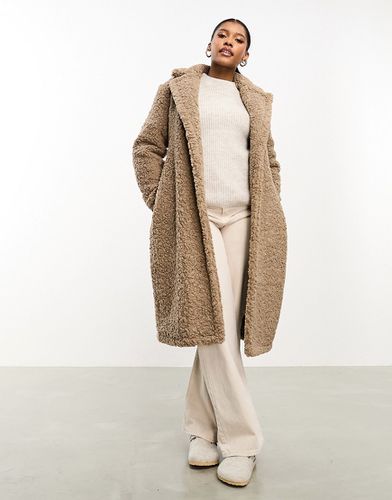 Maine - Manteau oversize en imitation peau de mouton à taille nouée - Taupe - Threadbare - Modalova