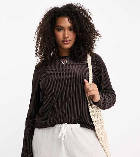 Top d'ensemble en velours plissé - chocolat - Urban Threads Curve - Modalova