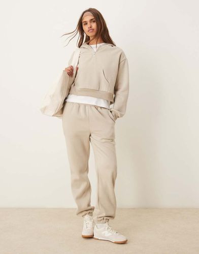 Pantalon de jogging confort - Beige - Urban Threads - Modalova