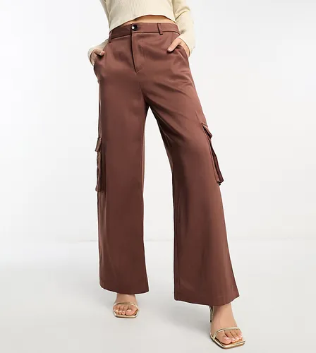 Pantalon cargo large - Marron chocolat - Urban Threads Petite - Modalova