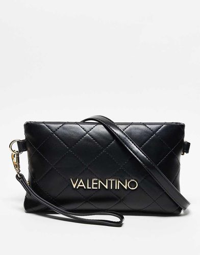 Valentino - Nur Re - Petite pochette matelassée avec dragonne - Valentino Bags - Modalova