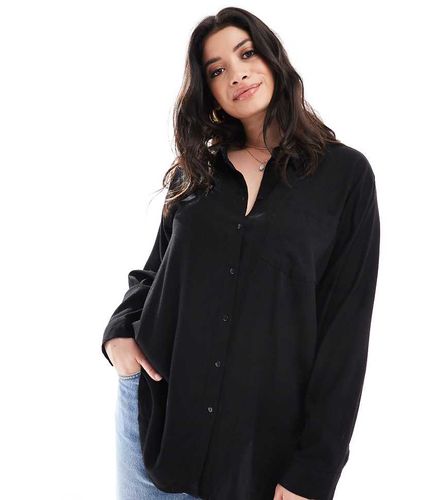 Chemise à manches longues en lin mélangé - Vero Moda Curve - Modalova