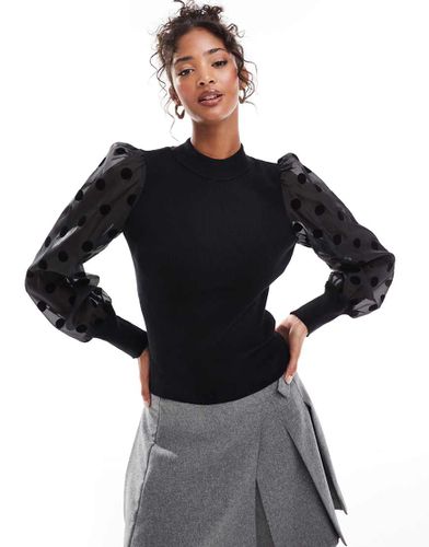 Pull en maille avec manches transparentes à pois - Yas - Modalova