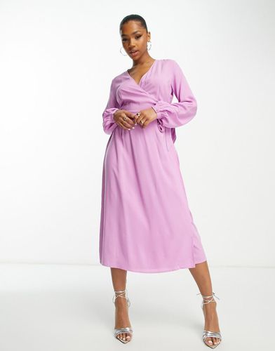 Selma - Robe portefeuille mi-longue avec manches longues et col en V - Lilas - Y.a.s - Modalova