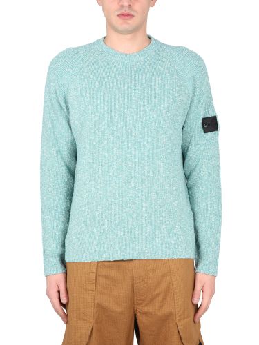Crewneck sweater with logo patch - stone island shadow project - Modalova